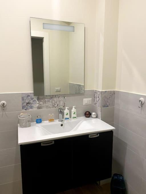 Casa Woow Apartment Carini Ngoại thất bức ảnh